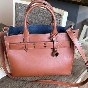 Elegant Tan Leather Handbag